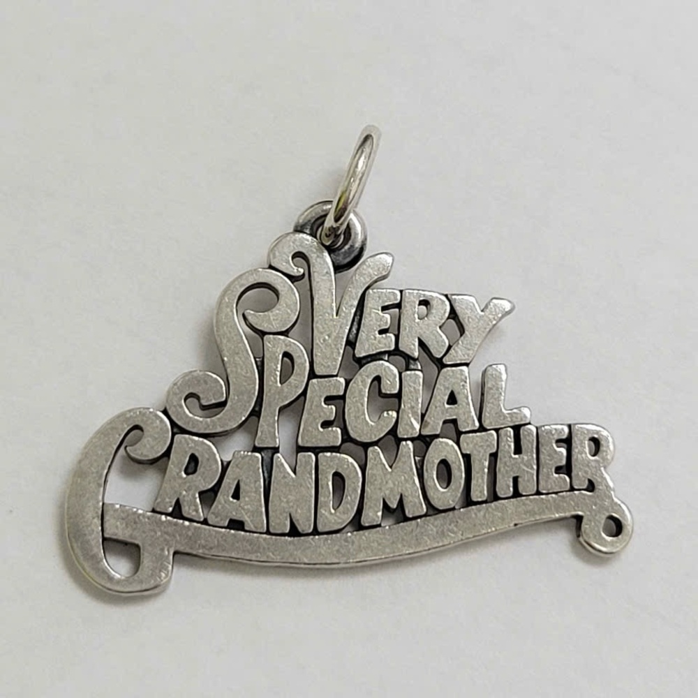 James Avery Very Special Grandmother silver Charm